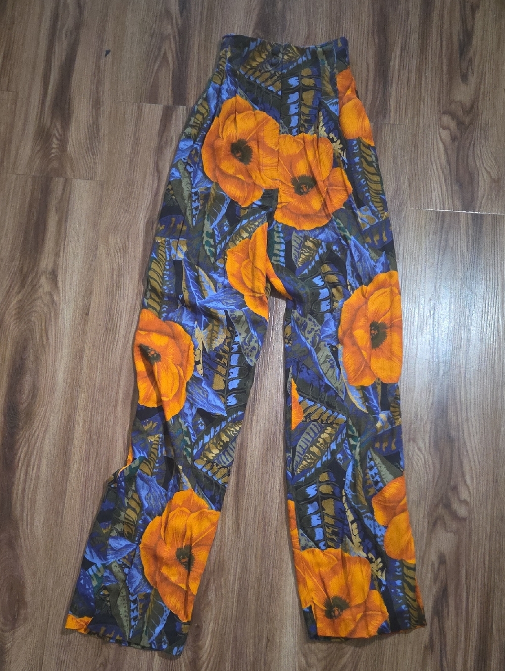 Karen Kane Gorgeous Vintage Purple and Orange Floral Pants Size 4
